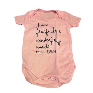 Fearfully & Wonderfully Made Onesie | Psalm 139:14 | Pink | 9M (74) |‎ NEW